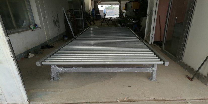 Convoyeur à Rouleaux — Smart Metal System
